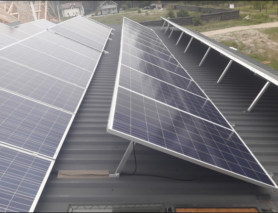 Монтаж, інсталяція сонячного фотоелектричного модуля на плаский дах, кВт
