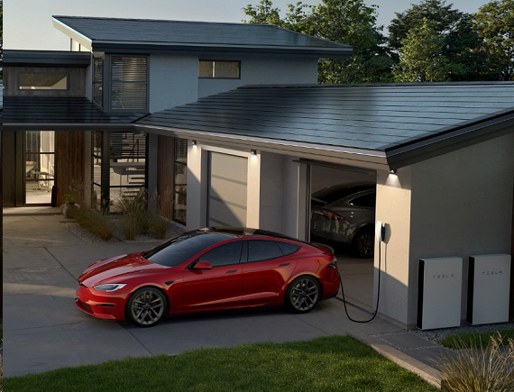 Construction of a garage with solar panels on the roof