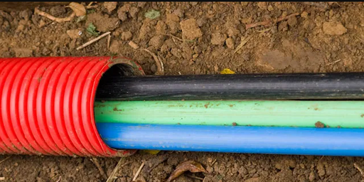 Tightening the cable into the polyethylene pipe